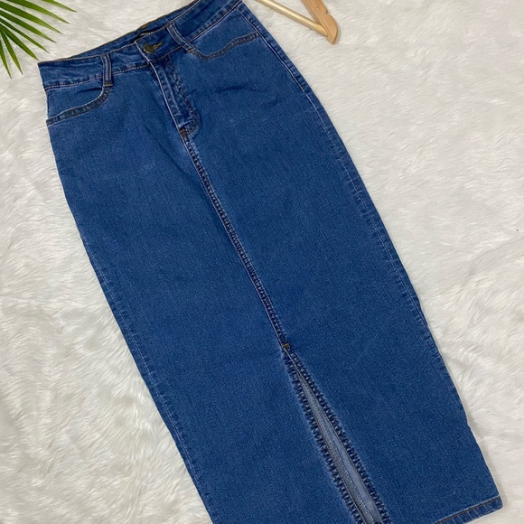 Forever 21 Dresses & Skirts - Forever 21  fish cut jeans skirt